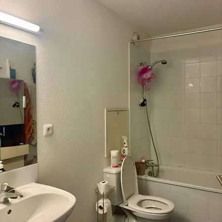 T2 Avec Terrasse A Proche Centre Apartamento Lattes