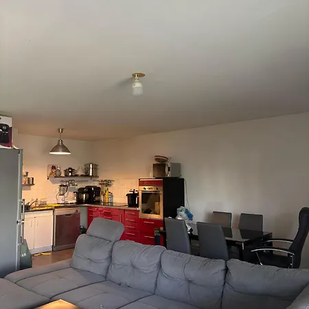T2 Avec Terrasse A Proche Centre Apartamento Lattes